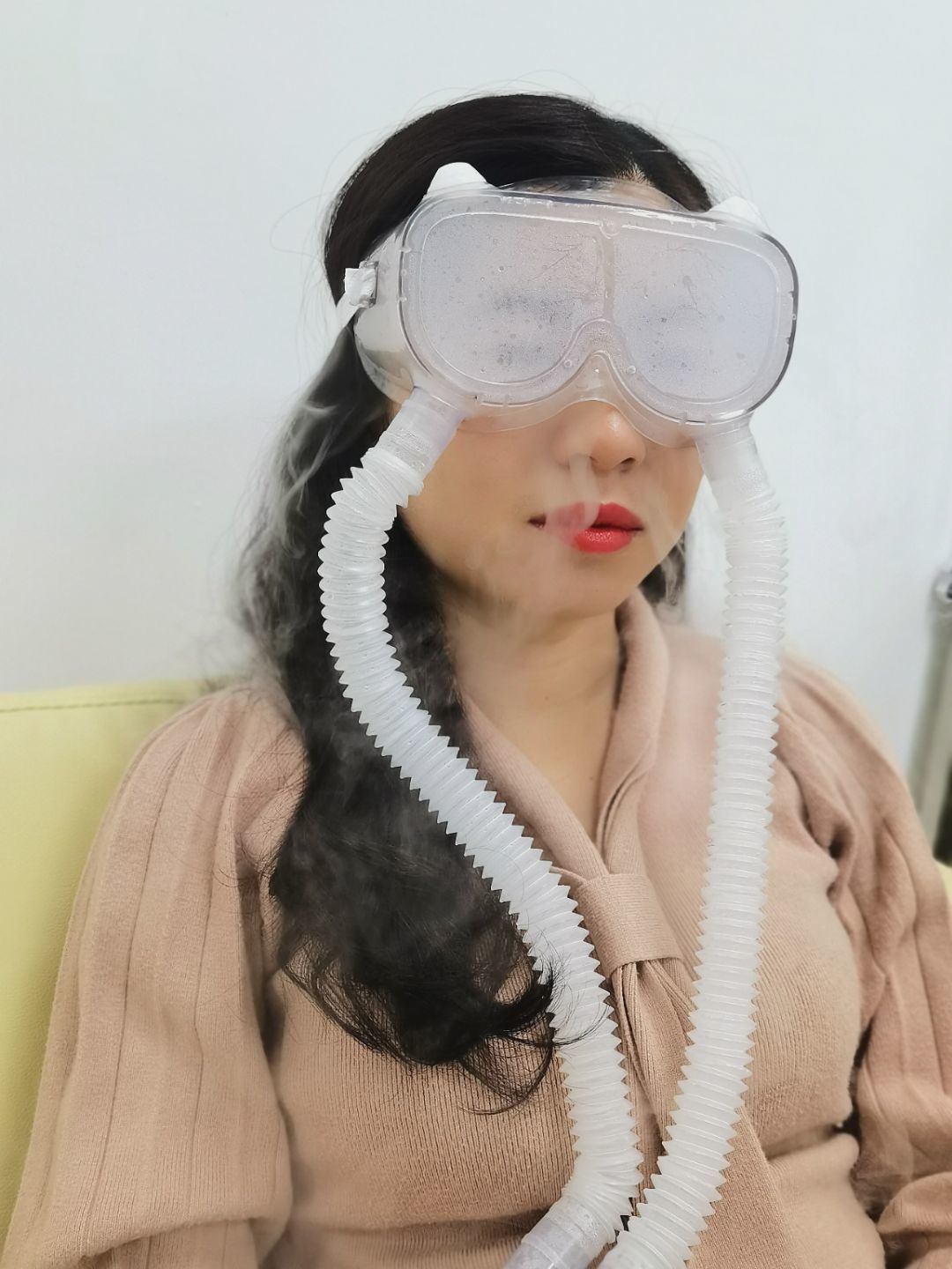 眼睛干澀、疲倦、刺痛……注意了！“干眼癥”可能找上你了！